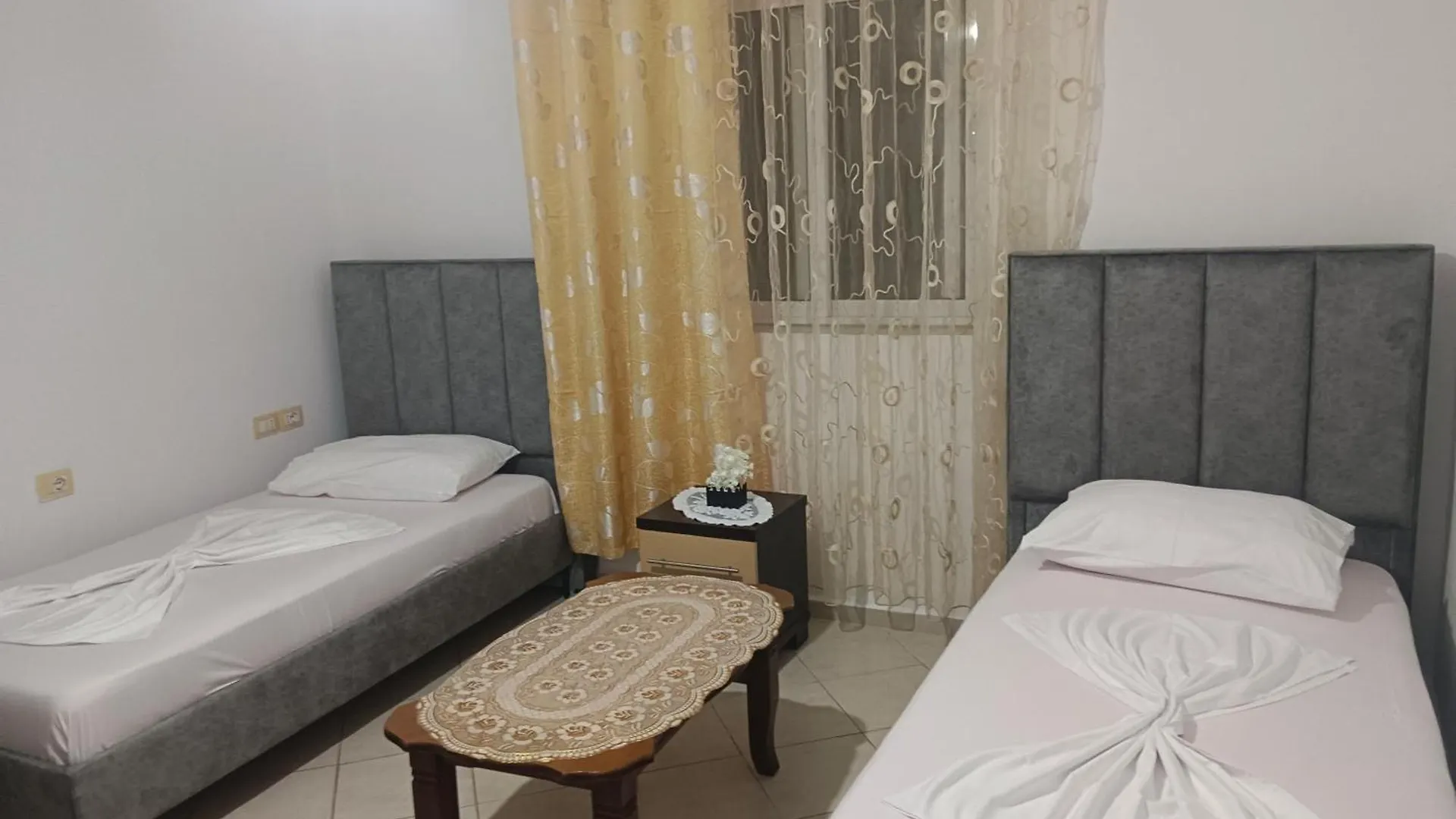 Amantia Apartments Sarande 0*,
